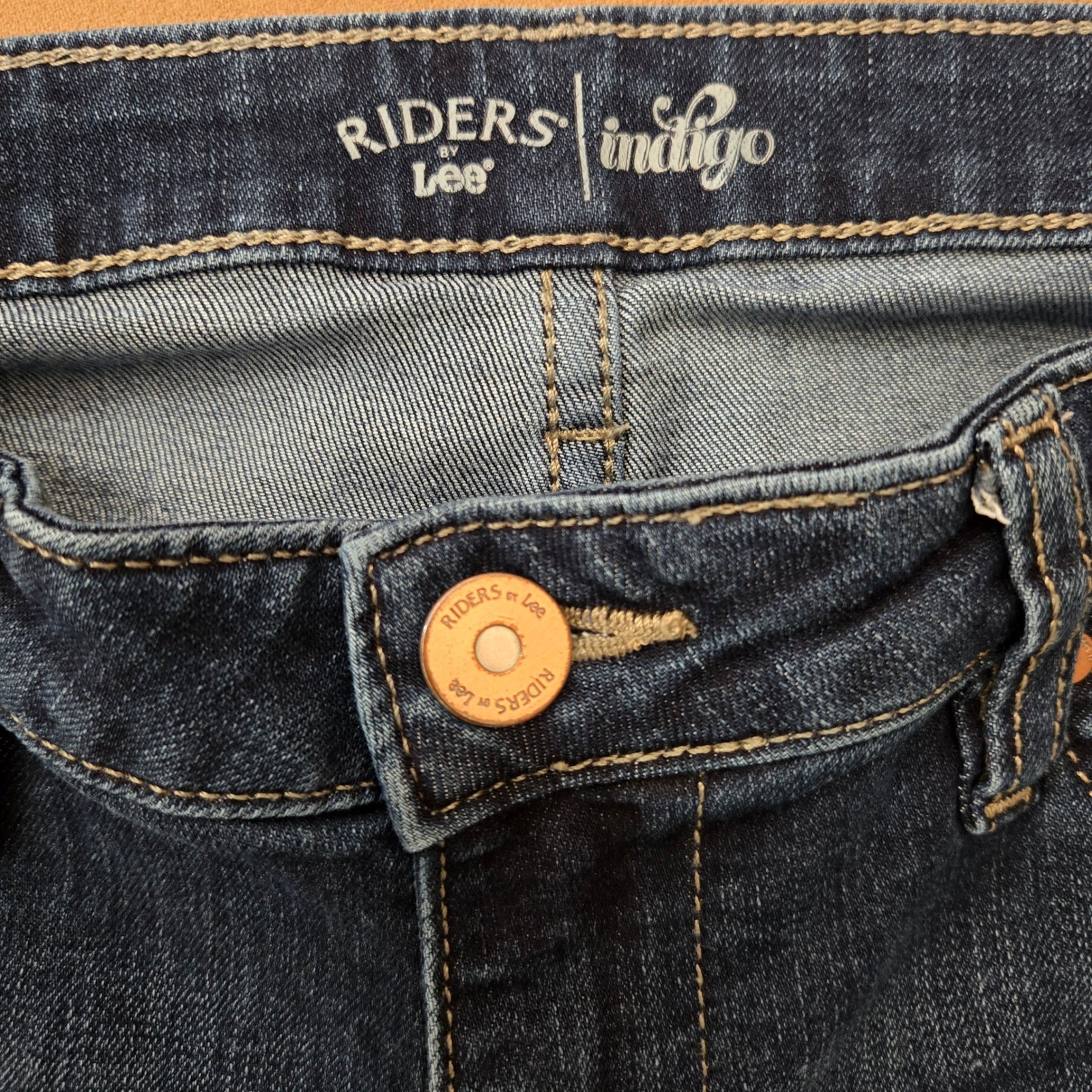 Riders by Lee Women Indigo Dark Wash Distressed Cuffed Straight Leg Jeans Sz 6M