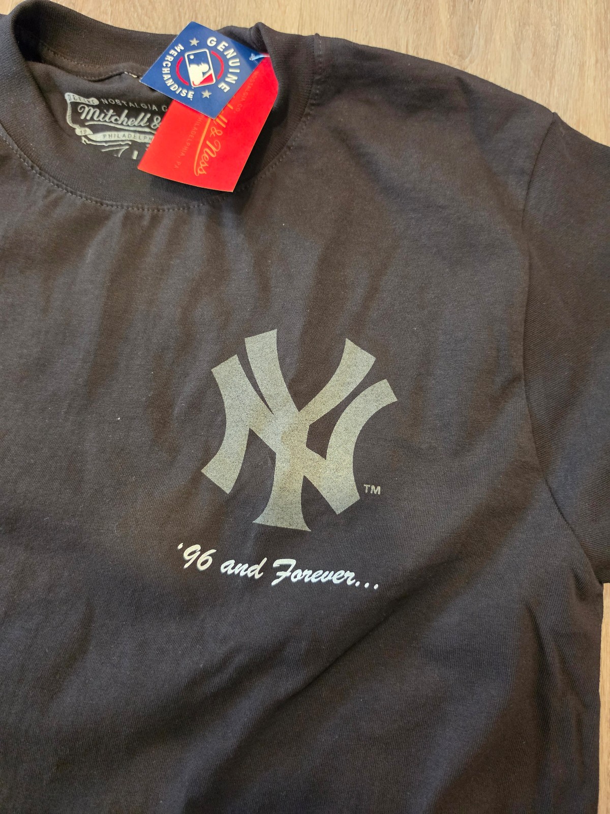 Jay-Z Reasonable Doubt Yankees Tee Size L or XL Mitchell & Ness Authentic NWT