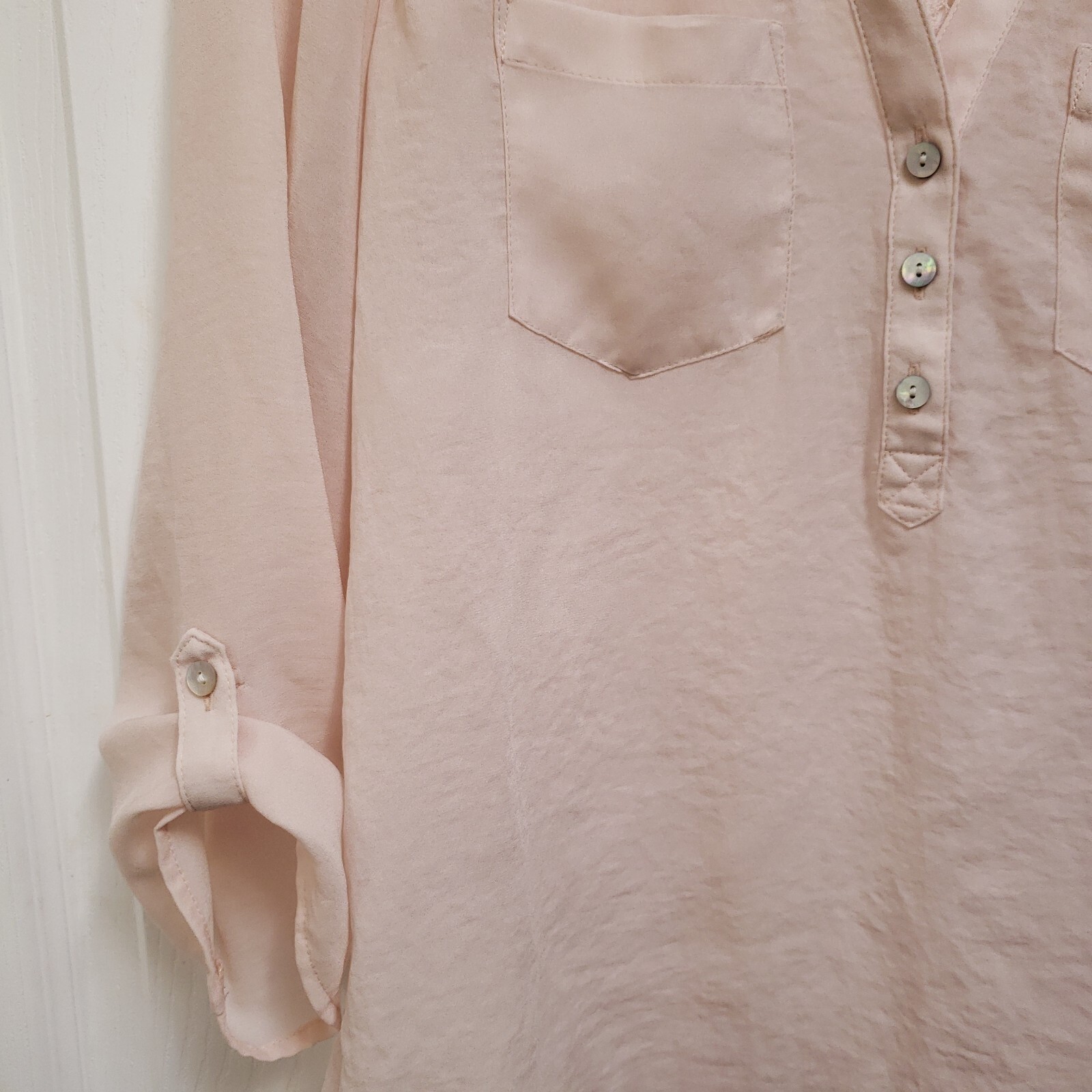 Express Pale Peach Lace Semi Sheer Roll Tab Pop Over Blouse Womens XS