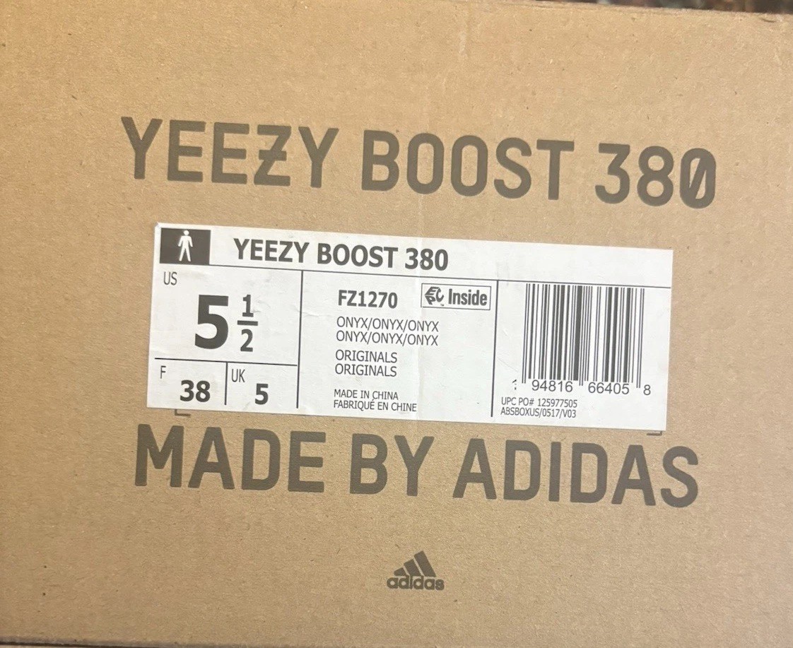 adidas Yeezy Boost 380 Kids Black Sneakers US 5.5 EU 38 FZ1270