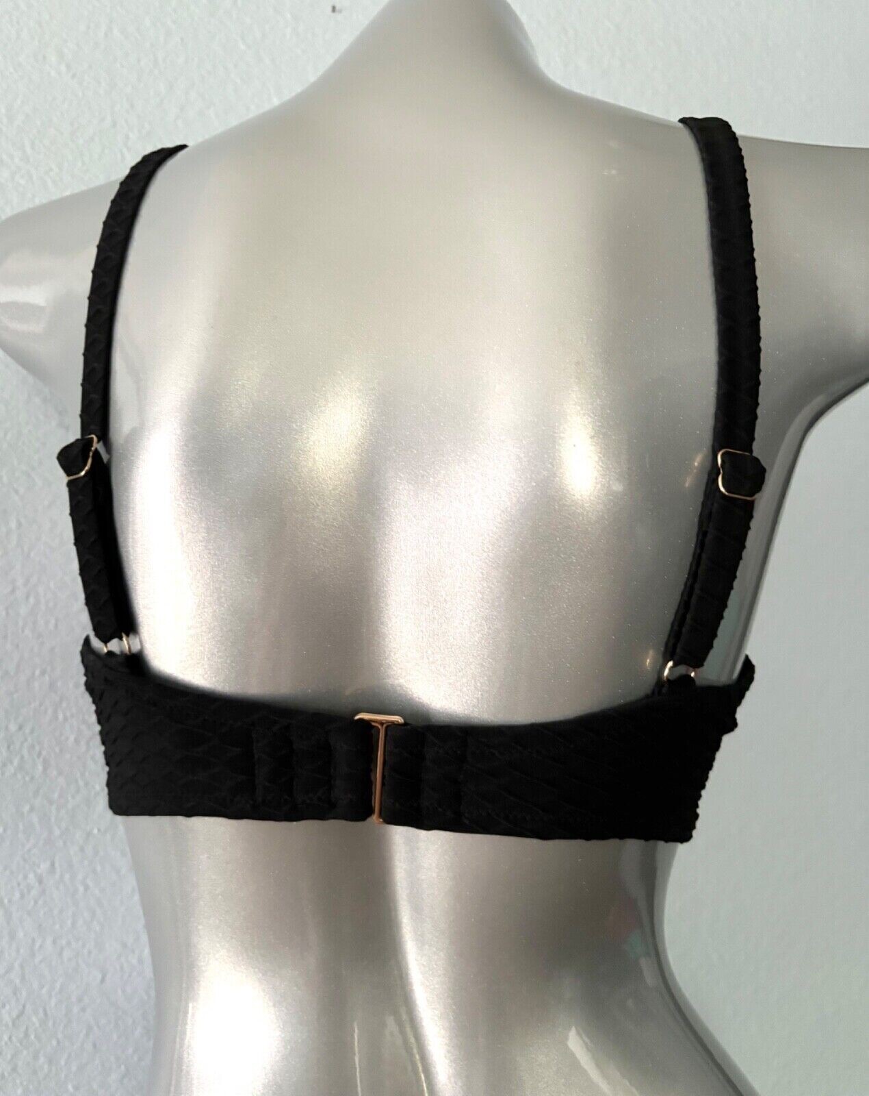 Victoria’s Secret Swim Nwt Bikini Black Underwire Textured Top