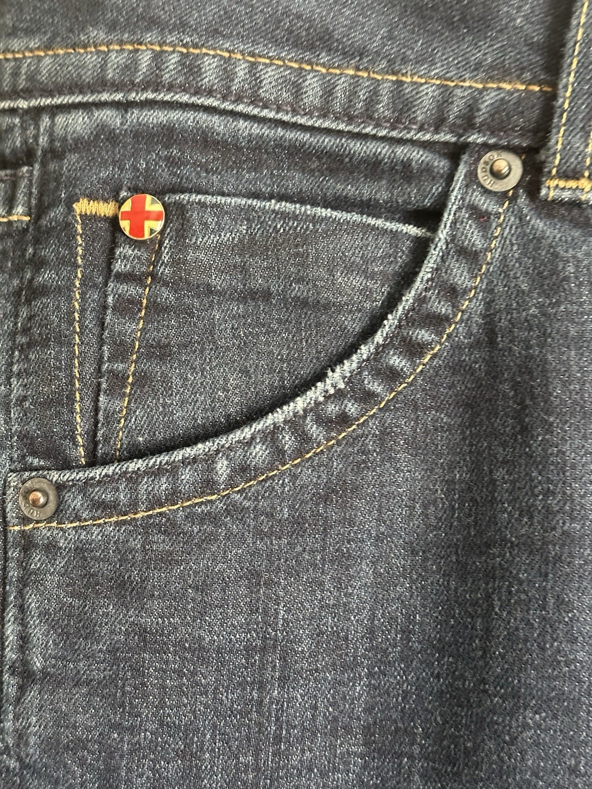Hudson Signature Bootcut Flap Pocket Jeans Sz 29 Dark Wash Low-Rise