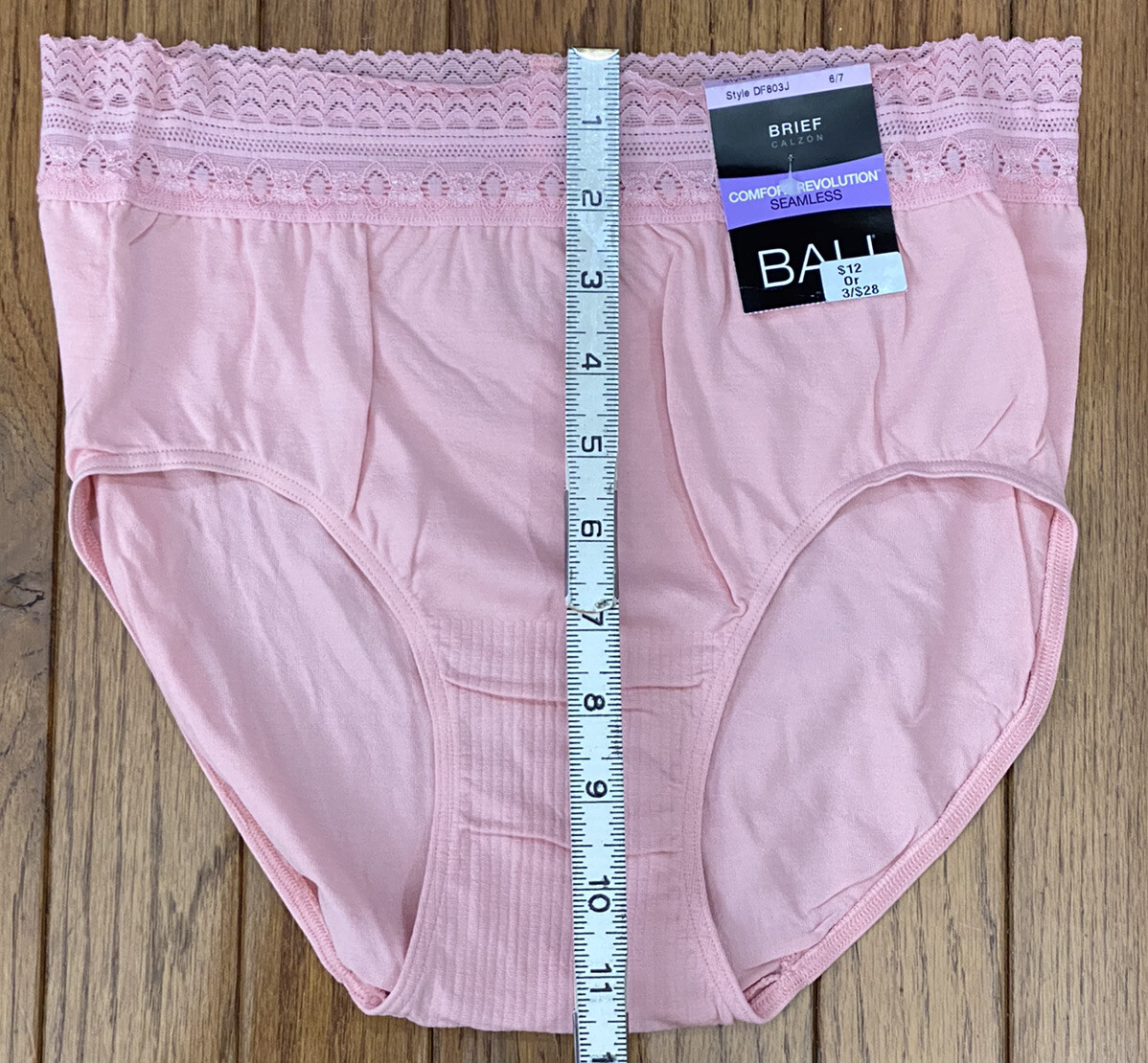 New BALI 5-PACK Women’s Comfort Revolution Seamless Lace Brief Panties Sz 6 / 7