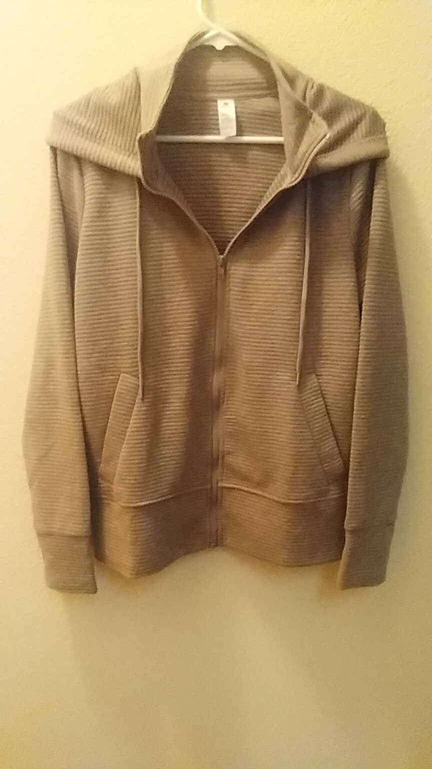 90 Degrees By Reflex Althletic Workout Hooded Jacket With Thumbholes Pockets…