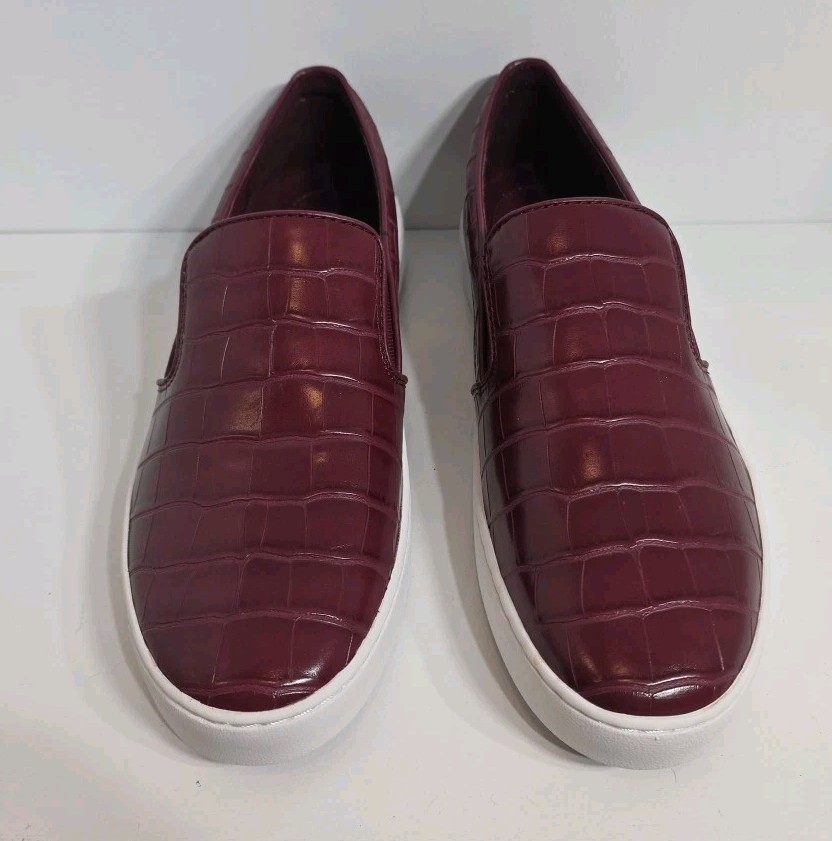 MICHAEL KORS KEATON Slip On Sneaker Crocodile Embossed Burgundy Women’s 9M EUC