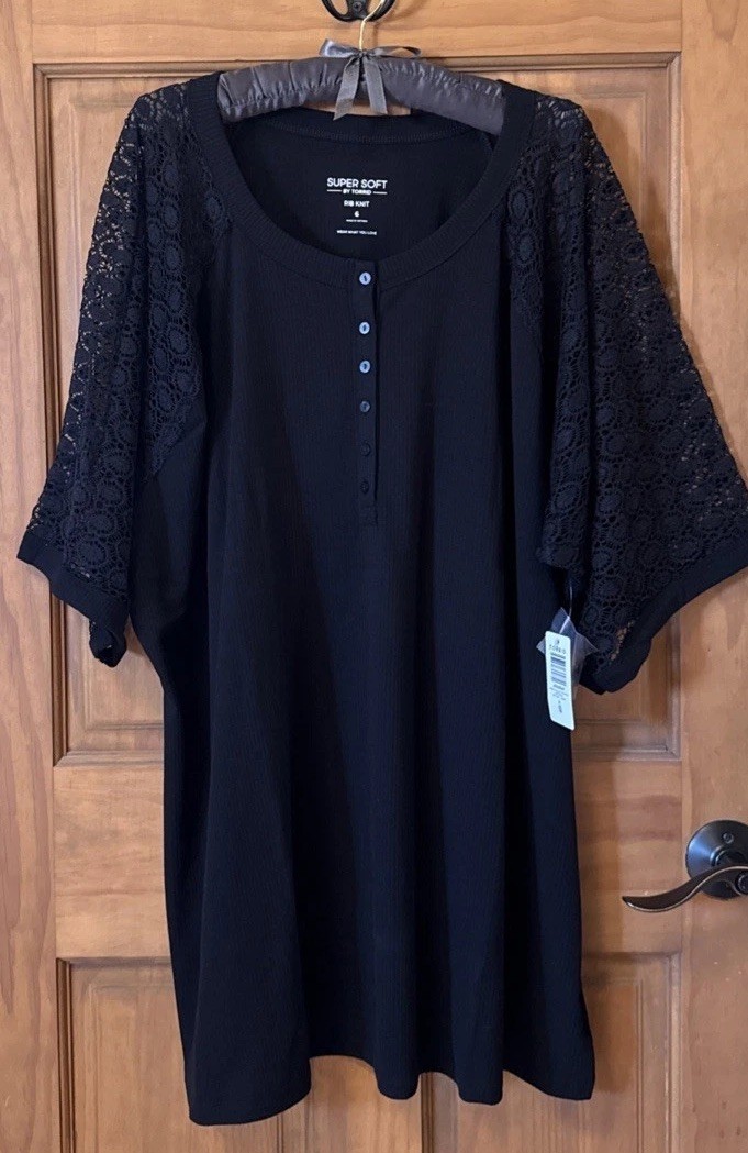 TORRID SHORT SLEEVE LACE BLOUSE SHIRT BLOUSE REGLAN HENLEY 6 6X 6XL 30 NEW
