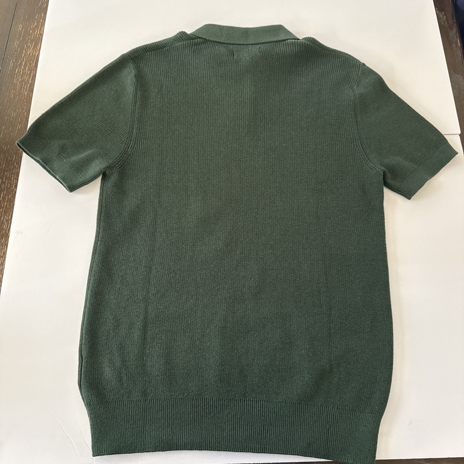 DKNY Men’s Short Sleeve Ribbed Knit 3 Button Placket Collared Sweater Polo