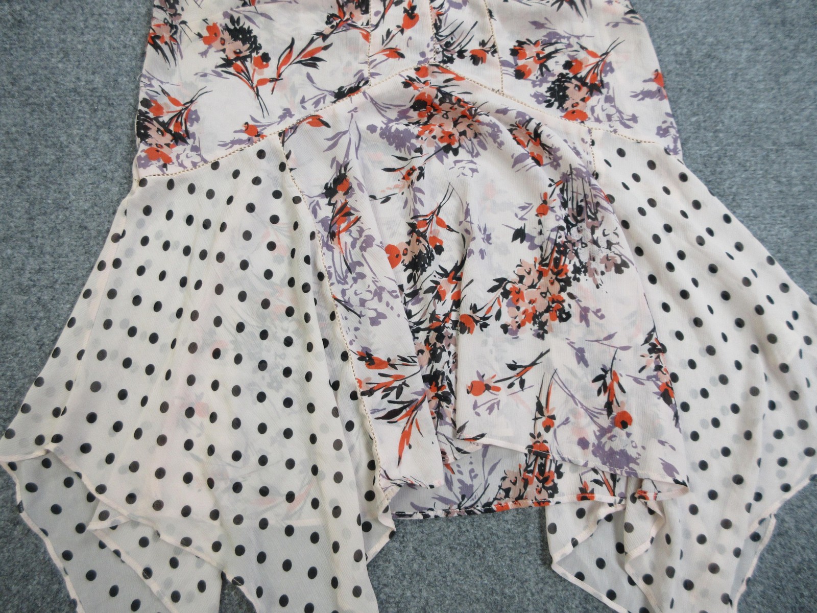 Vanessa Virginia Top Womens Medium Floral Polka Dot Handkerchief Hem Sleeveless