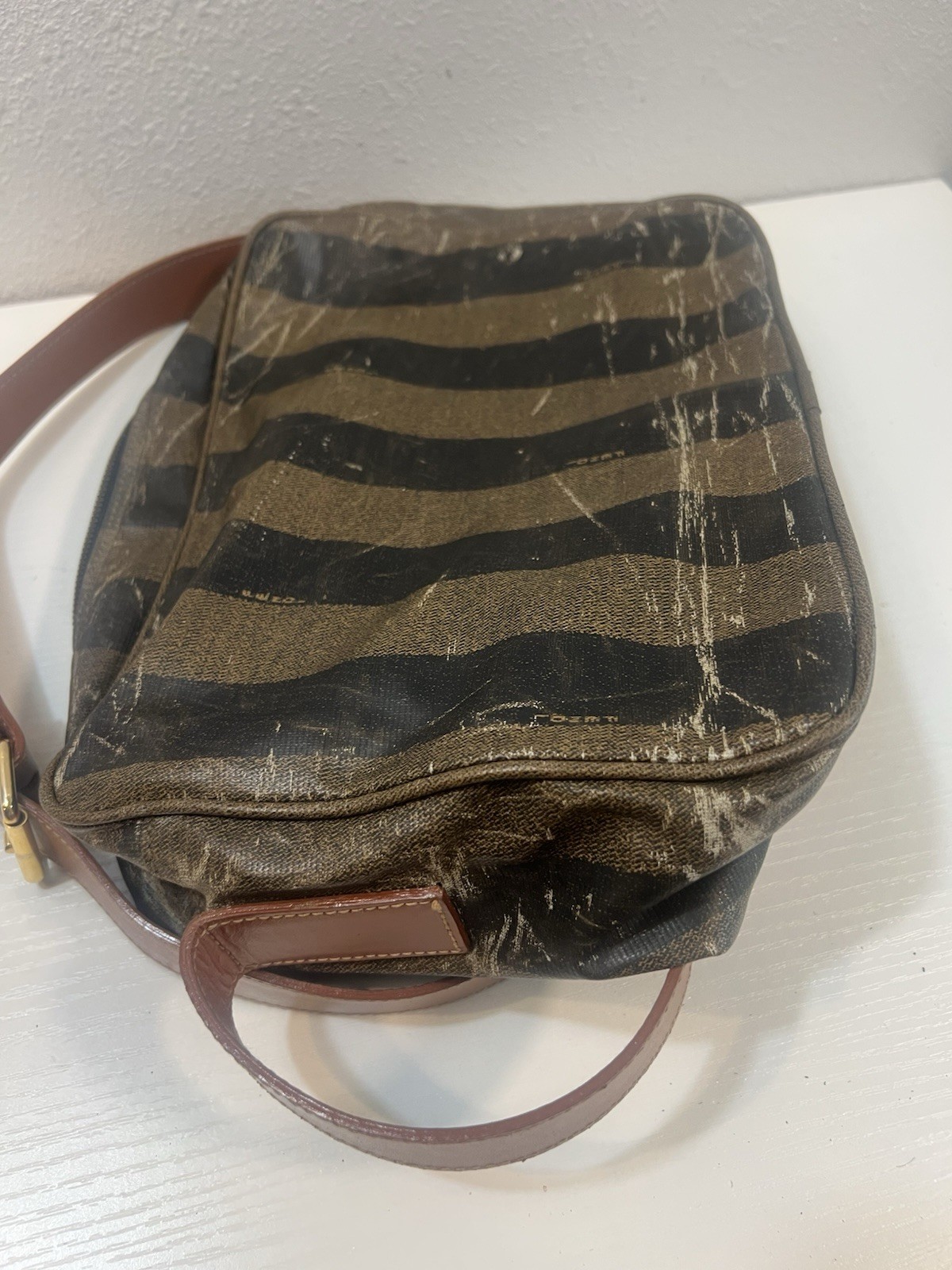 Fendi Bag Crossbody FF Logo Purse Brown Stripe Gold Buckle Zucca Long Man Camera