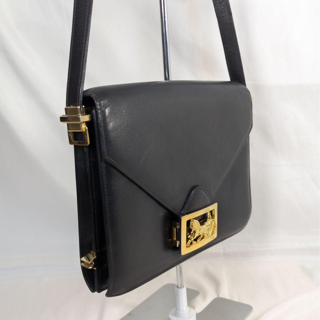 CELINE Vintage Leather Shoulder Bag Black Gold Horse Carriage Hardware Authenti