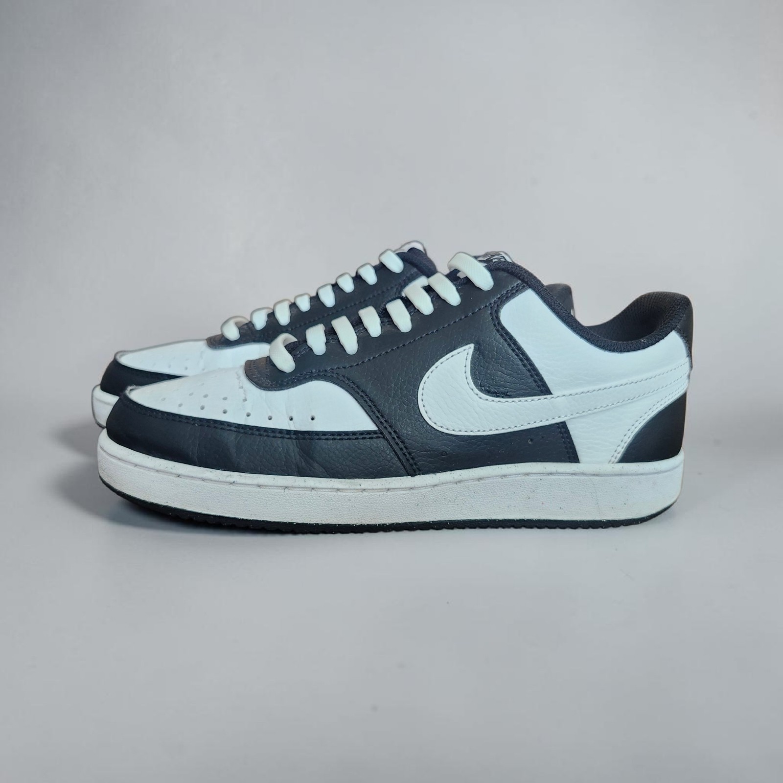 Nike Court Vision Low Men’s Leather Lace-Up Sneakers Black/White HM9862-001