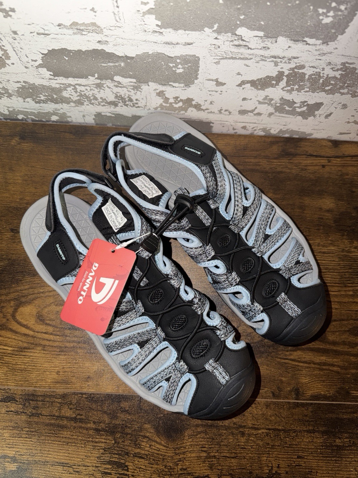 NWT! Dannto Hiking Sandals Closed Toe Design – Gray & Black Light Blue Size 11