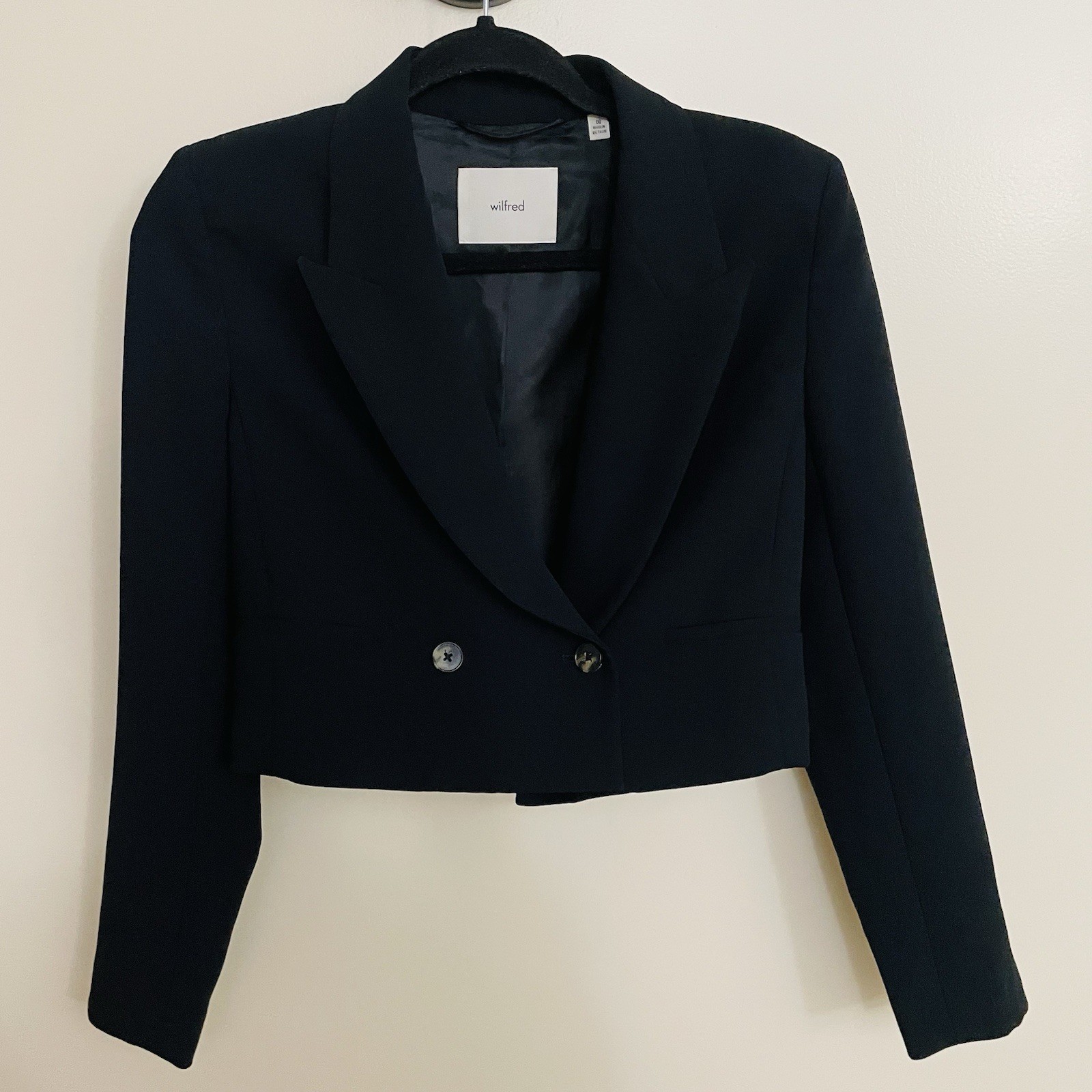 Aritzia Wilfred Cropped double-breasted blazer Size 00