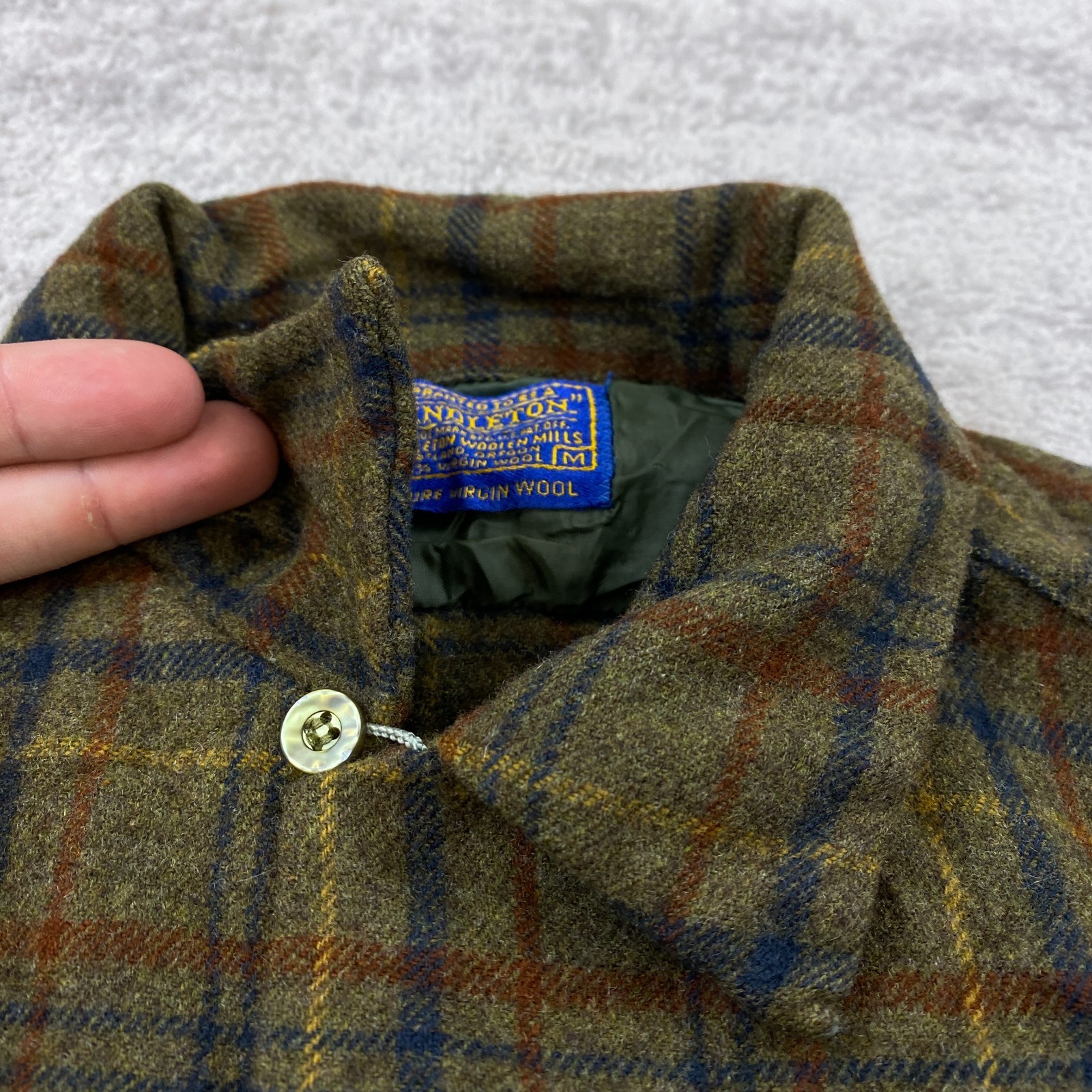 VTG Pendleton Fireside Shirt Medium Green Virgin Wool Tartan Loop Collar 60s 70s