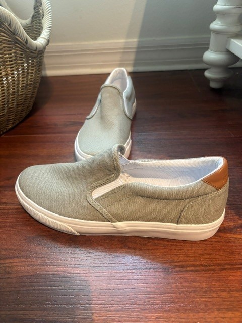 J. Crew Men’s Slip on Sneakers – Canvas – Size 8 – New