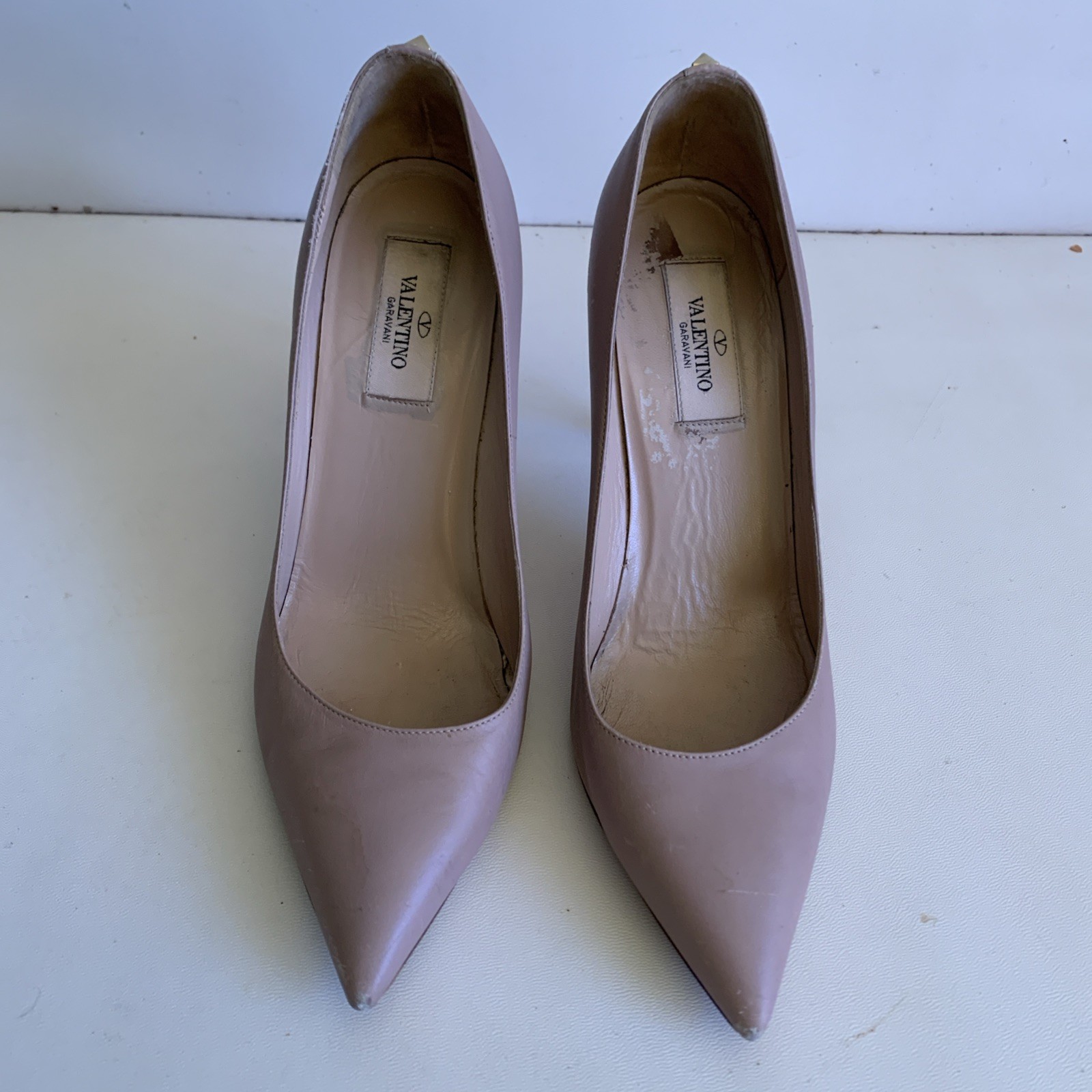Valentino Pink Nude Heels Pumps Sz 37.5 Fits 7