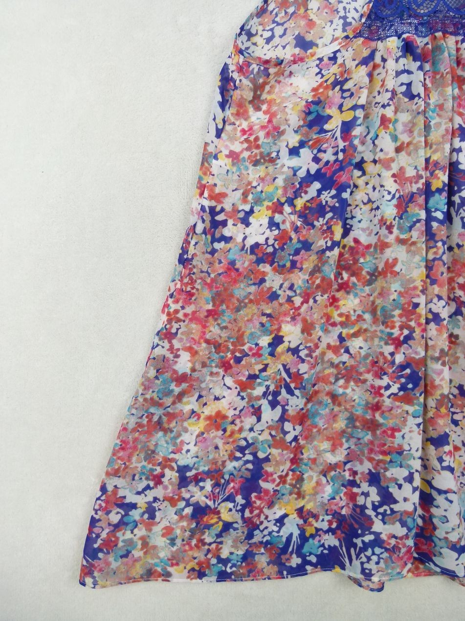 In Bloom Women’s Small Multicolor Floral SGP110M Polyester Tank Lace Back Tunic