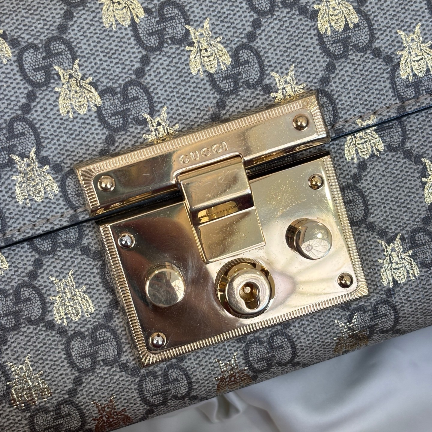Gucci Pre-Owned Authentic Box Clutch Ebene 20x7x13 Free Tracked Shipping