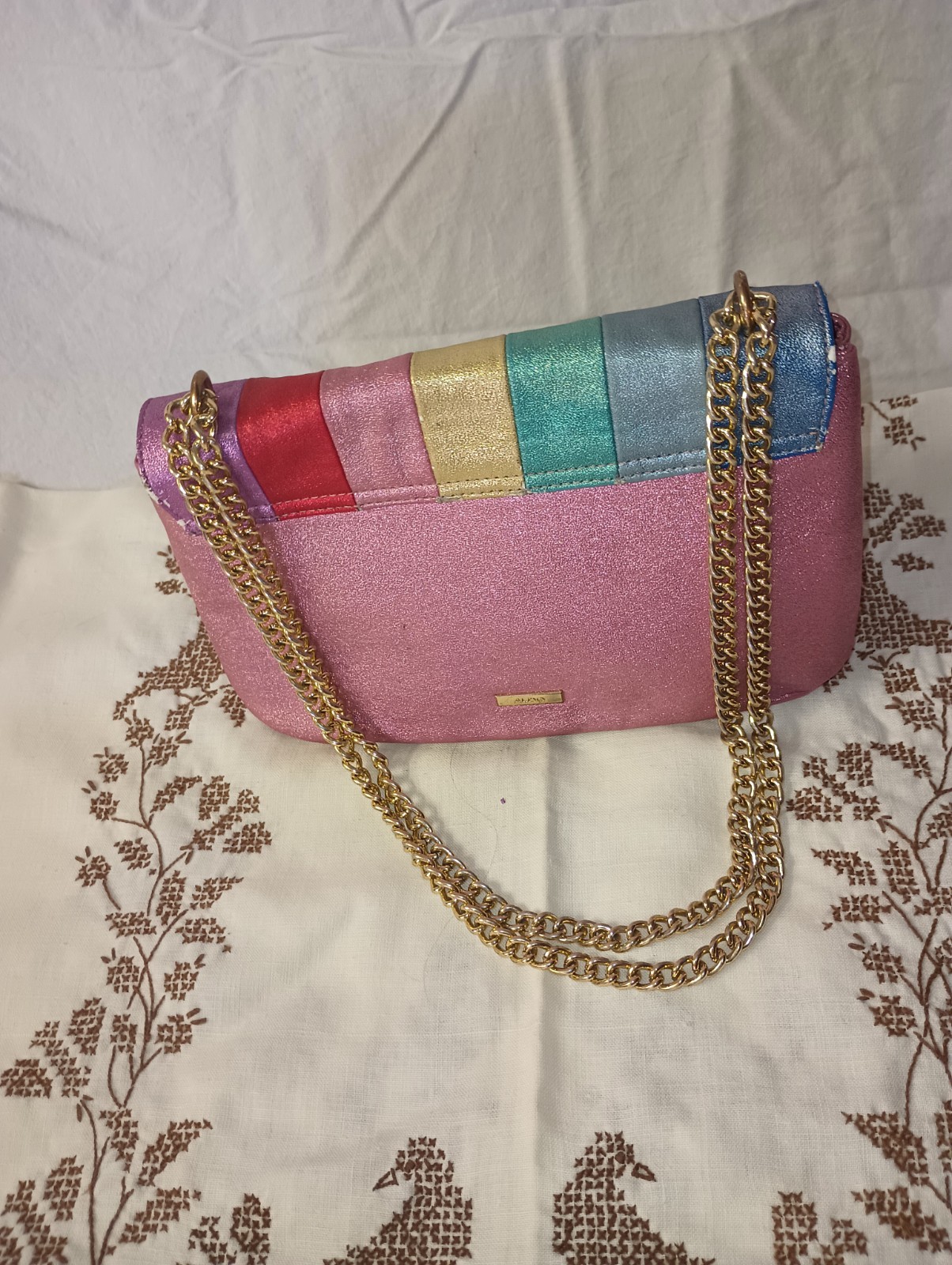 ALDO Metallic Pink Rainbow Colorblock Shoulder Bag Gold Chain Strap Clasp