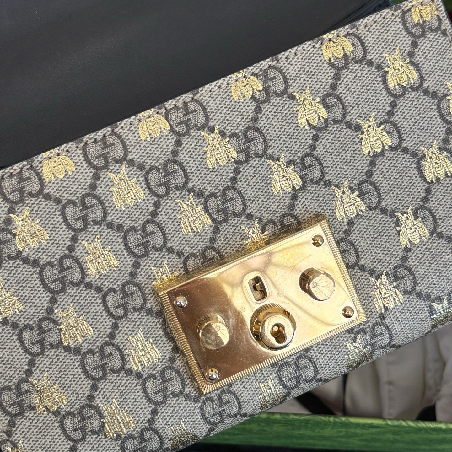 Gucci Pre-Owned Authentic Box Clutch Ebene 20x7x13 Free Tracked Shipping