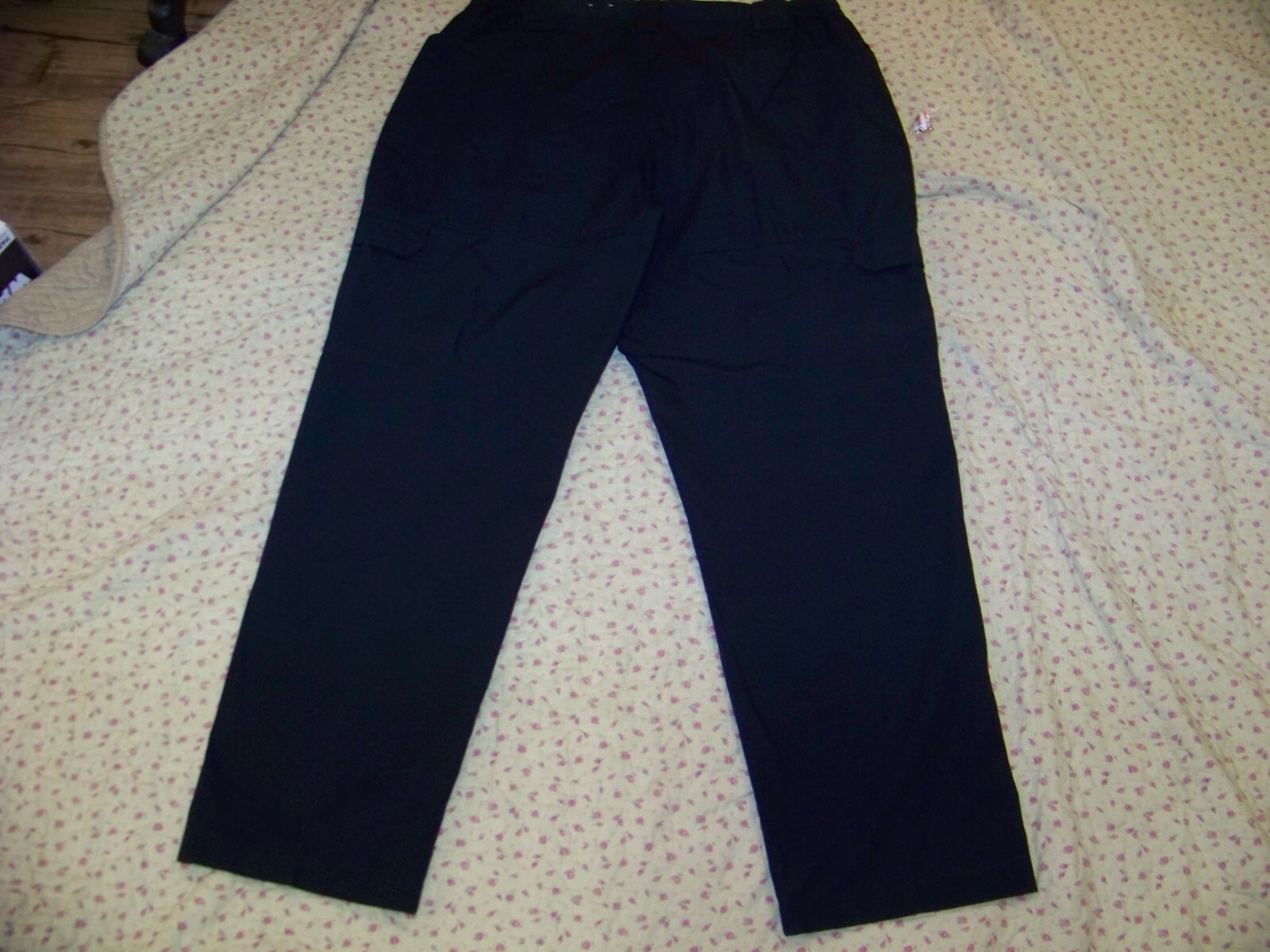Propper Tactical Workwear Pants – Measures 40 x 32 – Excellent condition….