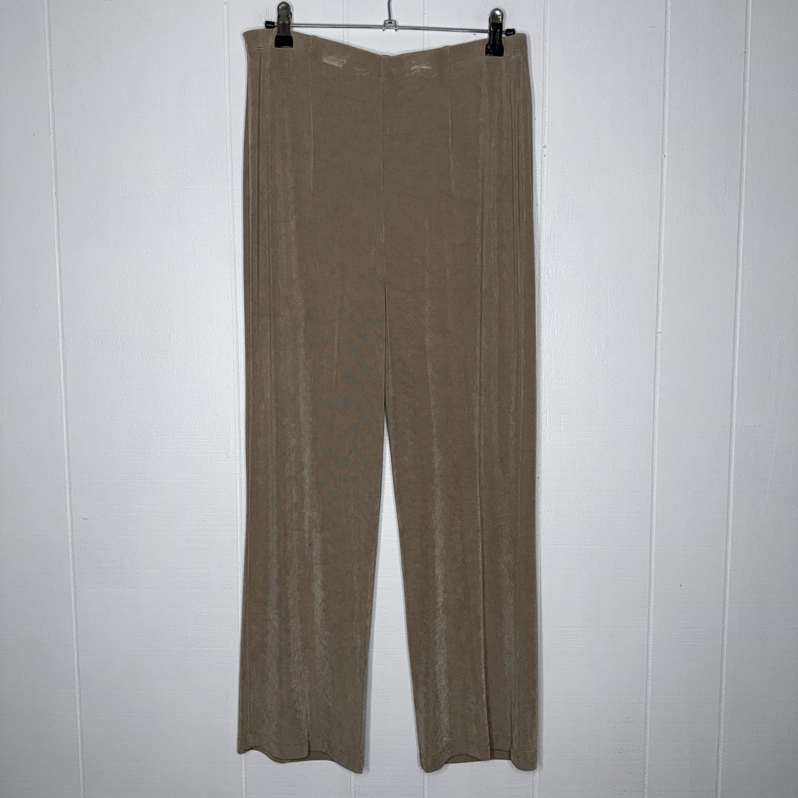 Chico’s Travelers Women’s Slinky Knit Pants Tan Khaki Size 1 Short, Medium