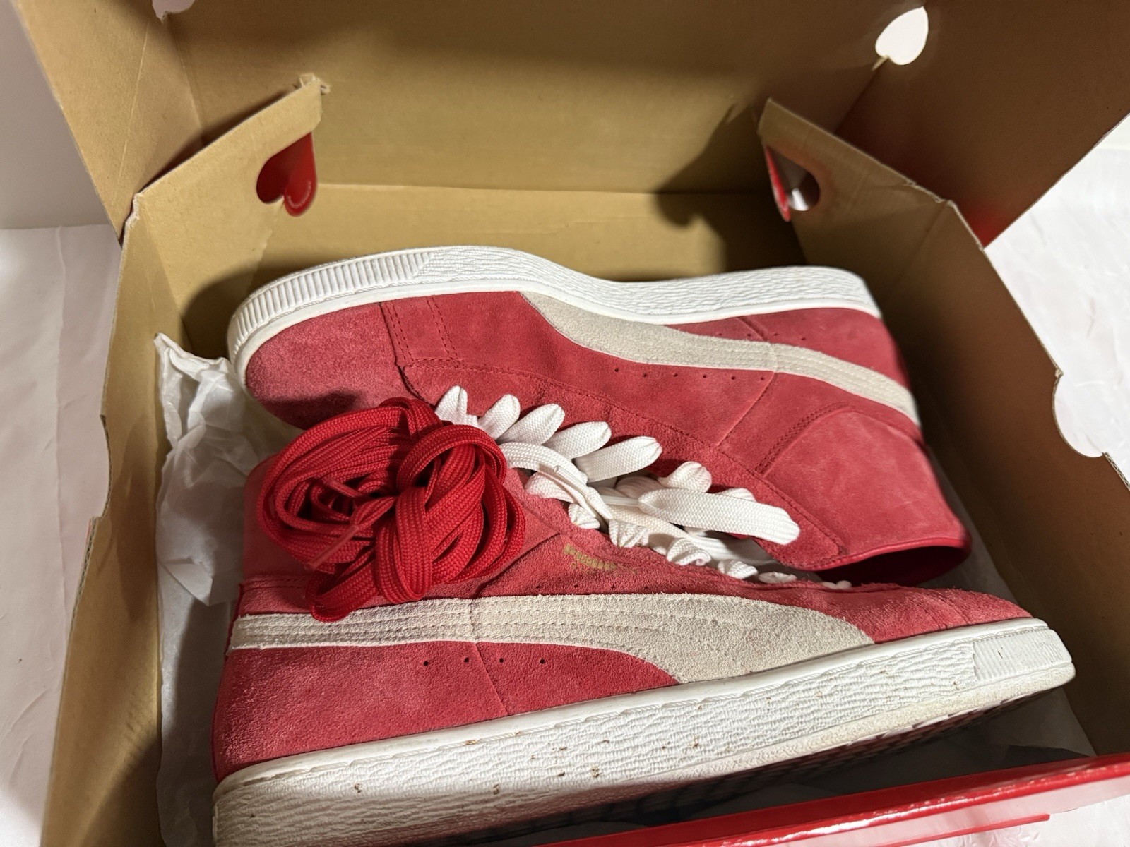 PUMA Suede Mid Classic+ Mid Top Suede Sneaker Red/White 356340 02