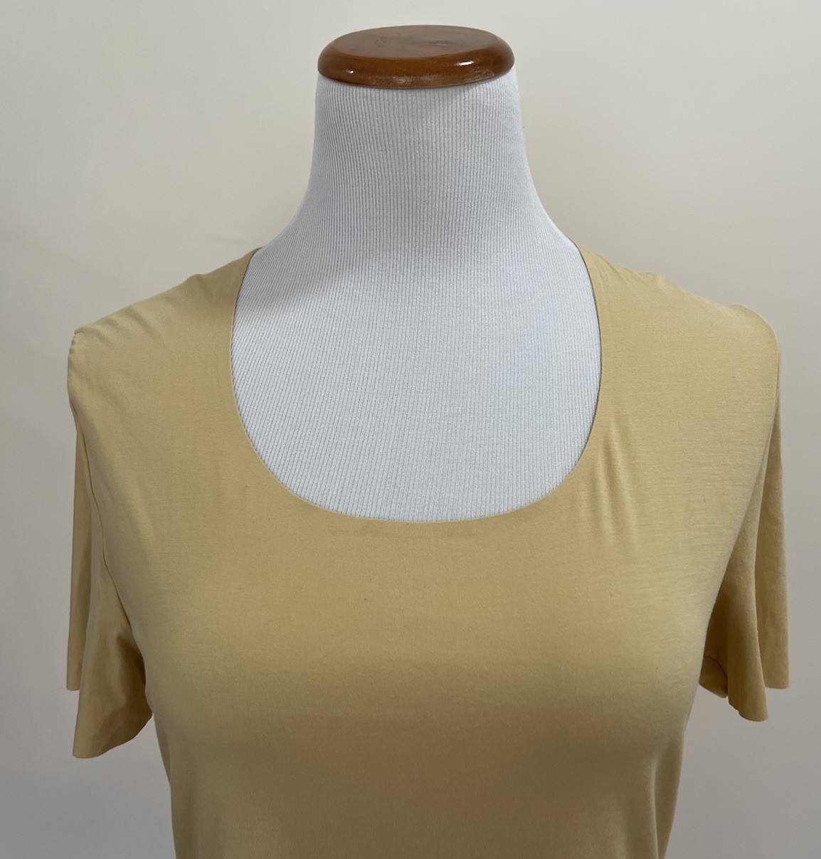 Wolford Yellow Beige Modal Blend Jersey Pure Short Sleeve Scoop Neck Top Sz. L