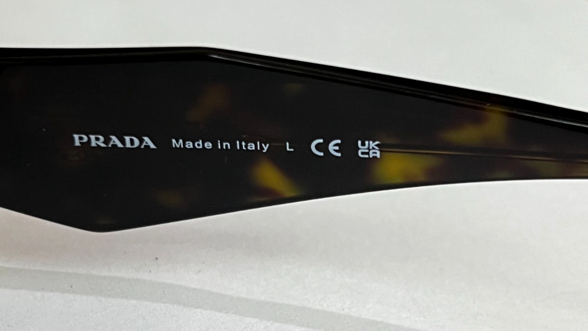 PRADA SPR17W 2AU-8C1 145 3N TORTOISE-SHELL RECTANGULAR SUNGLASSES
