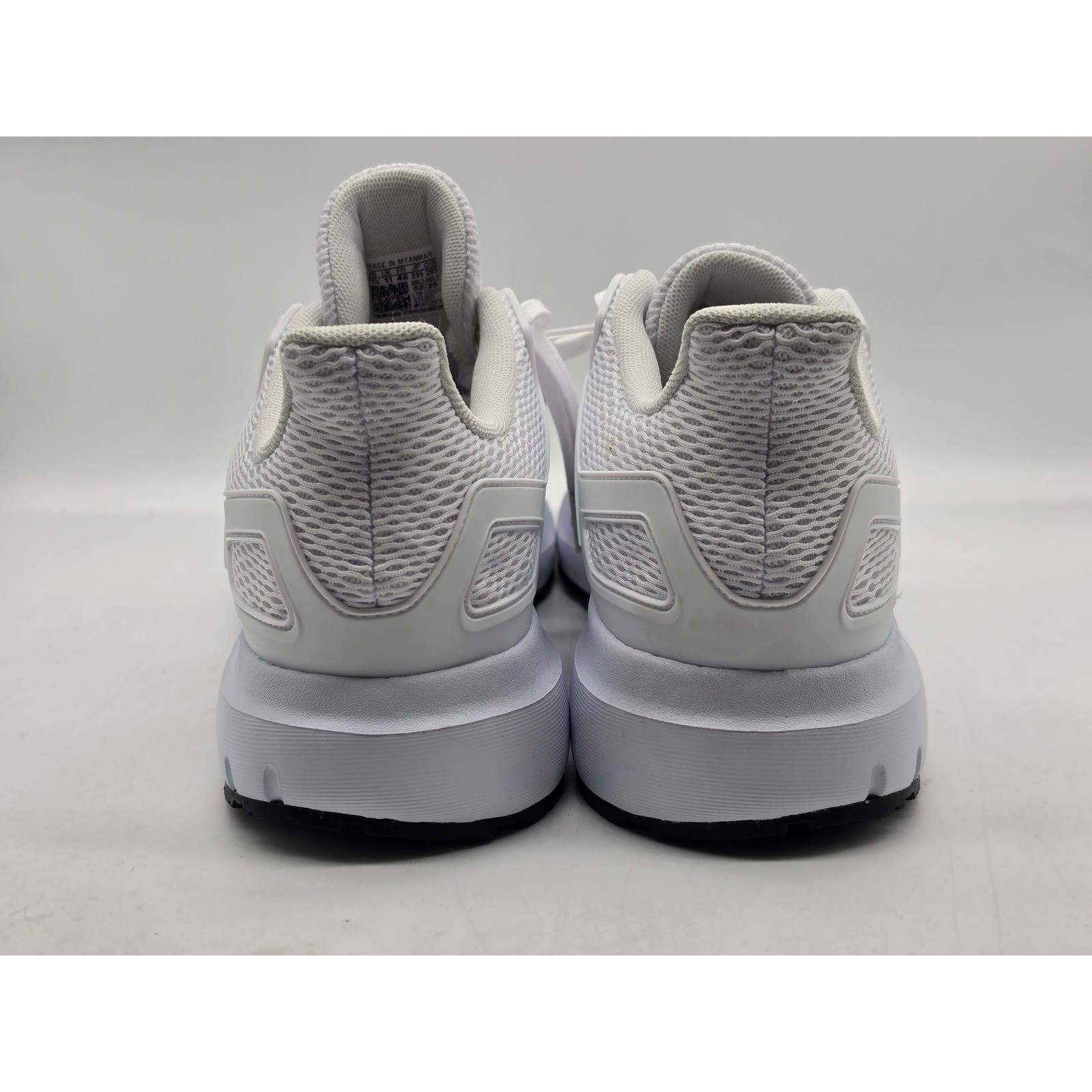 Adidas Ultmashow Men 11.5 White Running Shoes Sneakers FX3631