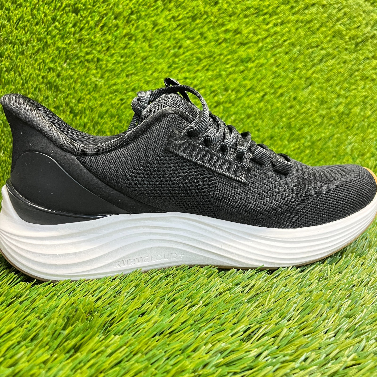 Kuru Atom 2 Womens Size 8D Black White Athletic Running Walking Shoes Sneakers