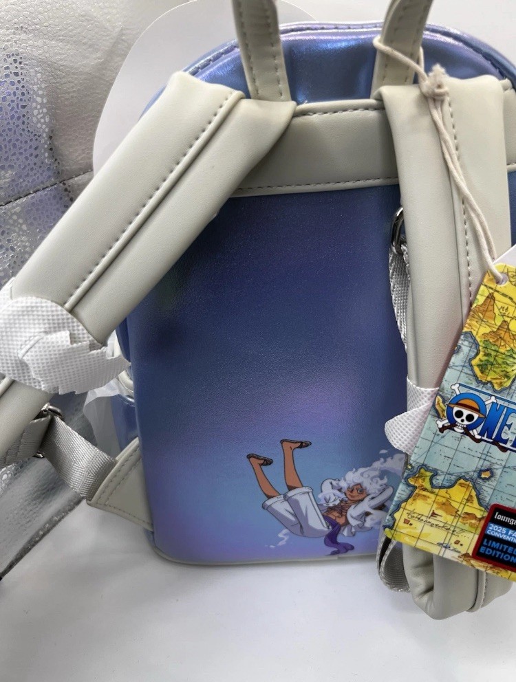 Loungefly NYCC Limited Edition ONE PIECE GEAR5 Luffy Glow Cosplay Mini Backpack
