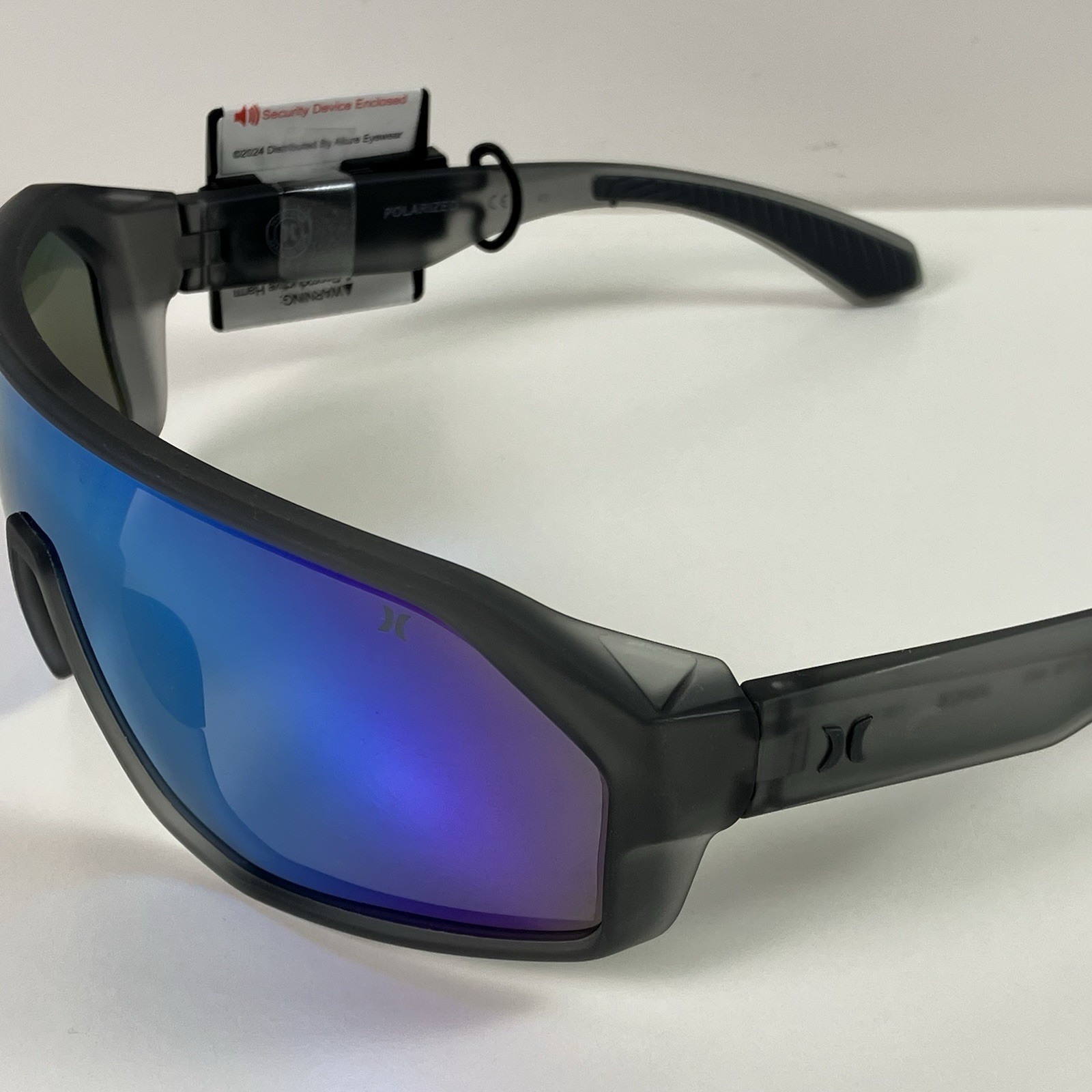 Hurley Men Polarized Shield Sunglasses Gray Frame Blue Mirror Lens 136 mm Juice