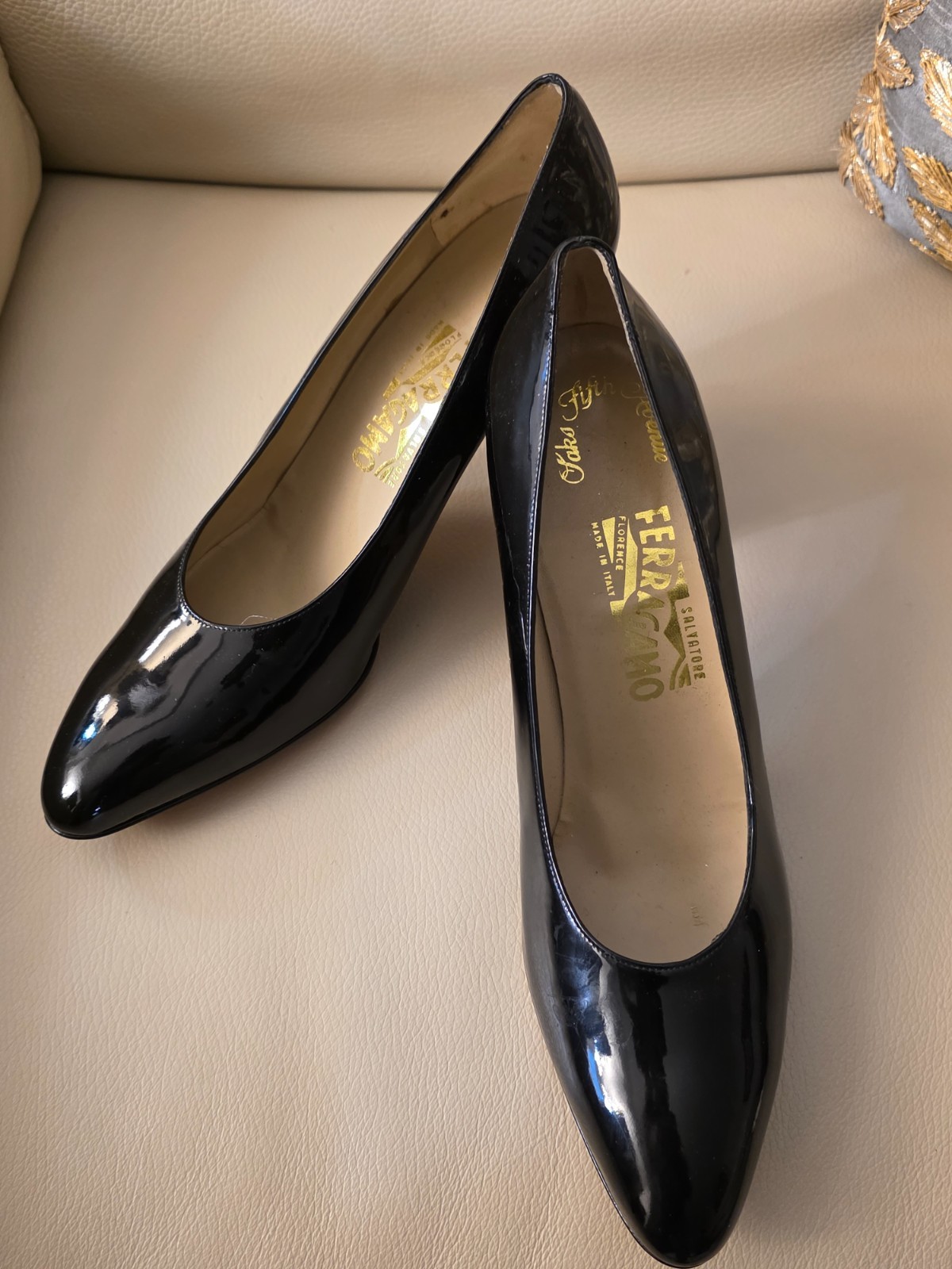 Salvatore ferragamo Classic heel Pumps (New) Sz. 11 AA