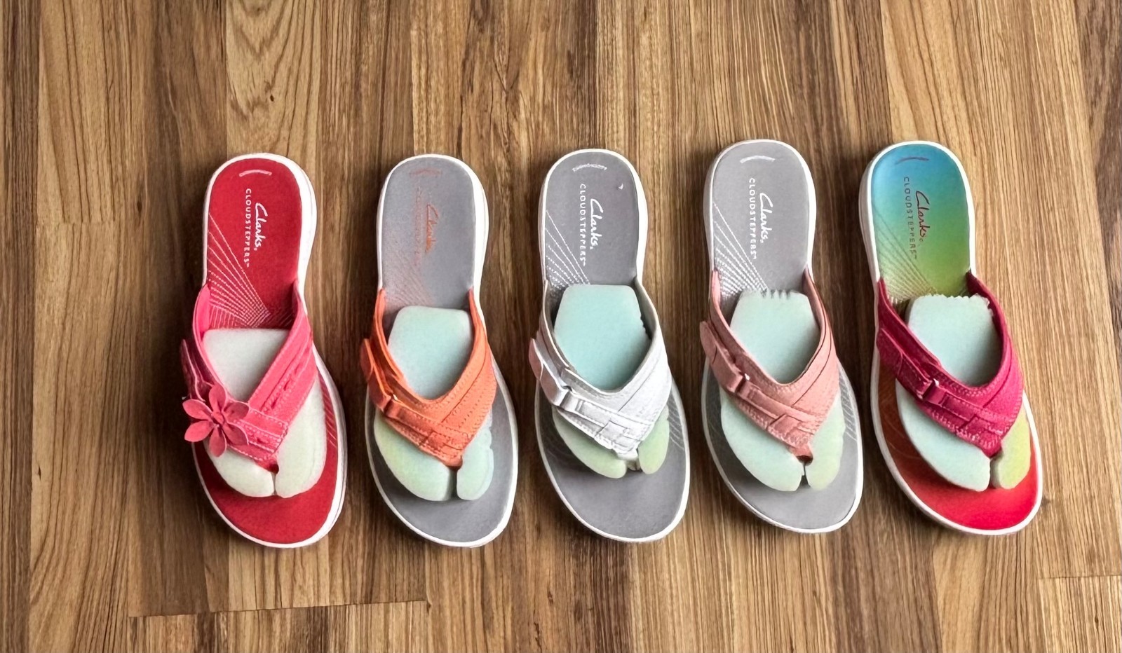 NWOT 14 Colors Clarks Cloudsteppers Cushion Soft Sandals Ladies Sz 7
