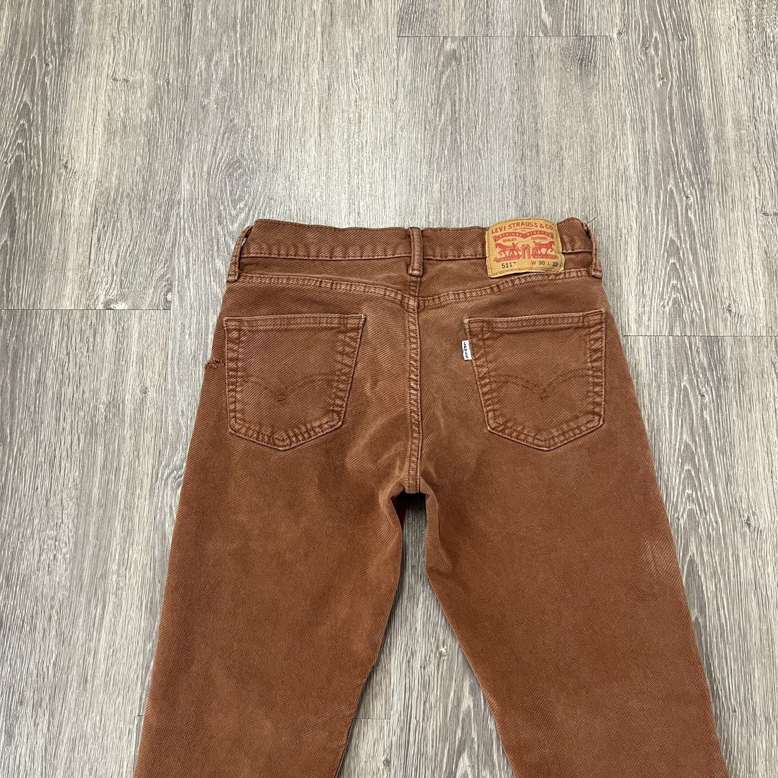 Levi’s 511 Diagonal Corduroy Trousers Coral Slim Straight Leg Fit As 30W x 29L
