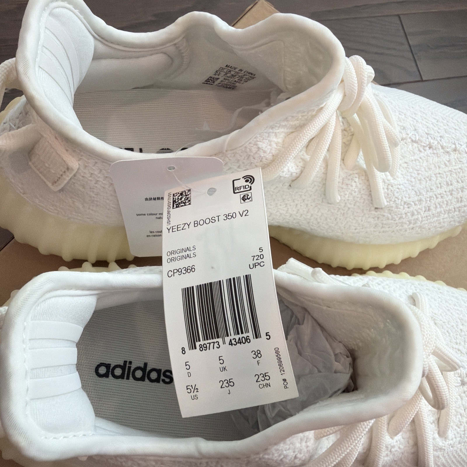 adidas Yeezy Boost 350 V2 Cream Triple White US 5.5 New with tag CP9366