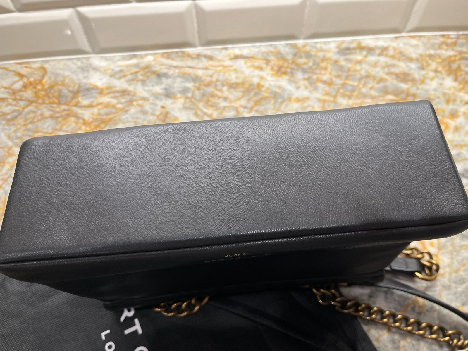kurt geiger preowned black leather quilted kensington two way handbag/ crossbody