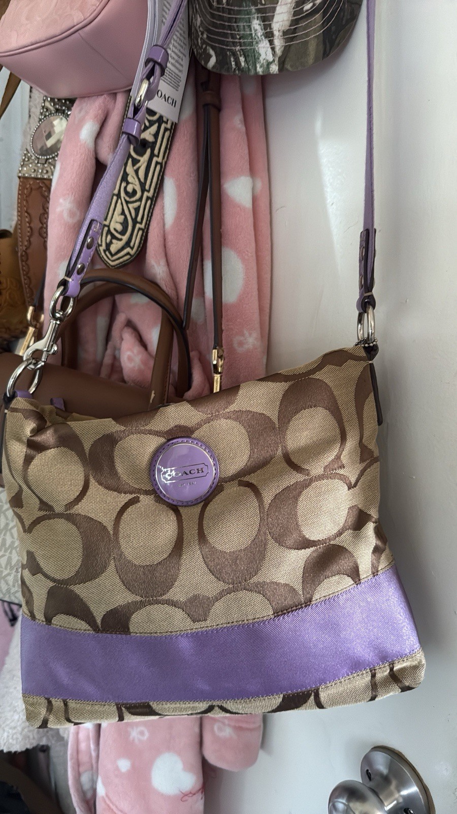 Vintage Y2K Coach Zoe Bag – Khaki Canvas with Purple Leather Accent