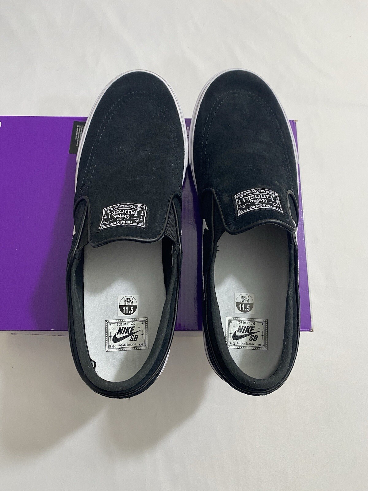 New Mens Size 11.5 Black White Nike SB Janoski+ Slip Skate Shoes FN5893 001