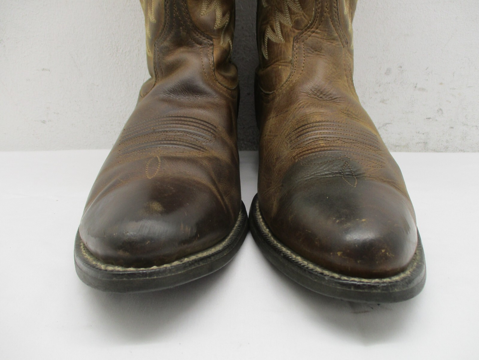 Ariat Heritage Brown Leather Cowboy Western Boots Mens Size 9.5 EE Style 34725