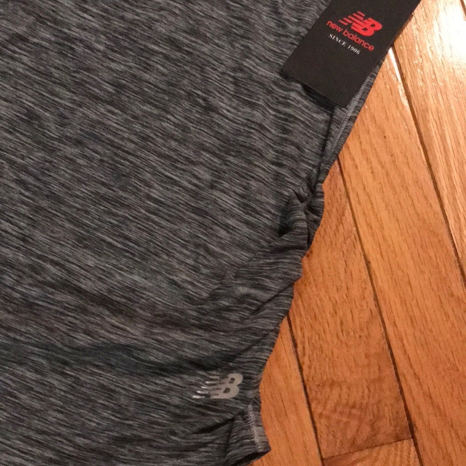 New balance air dry workout tank XS NWT