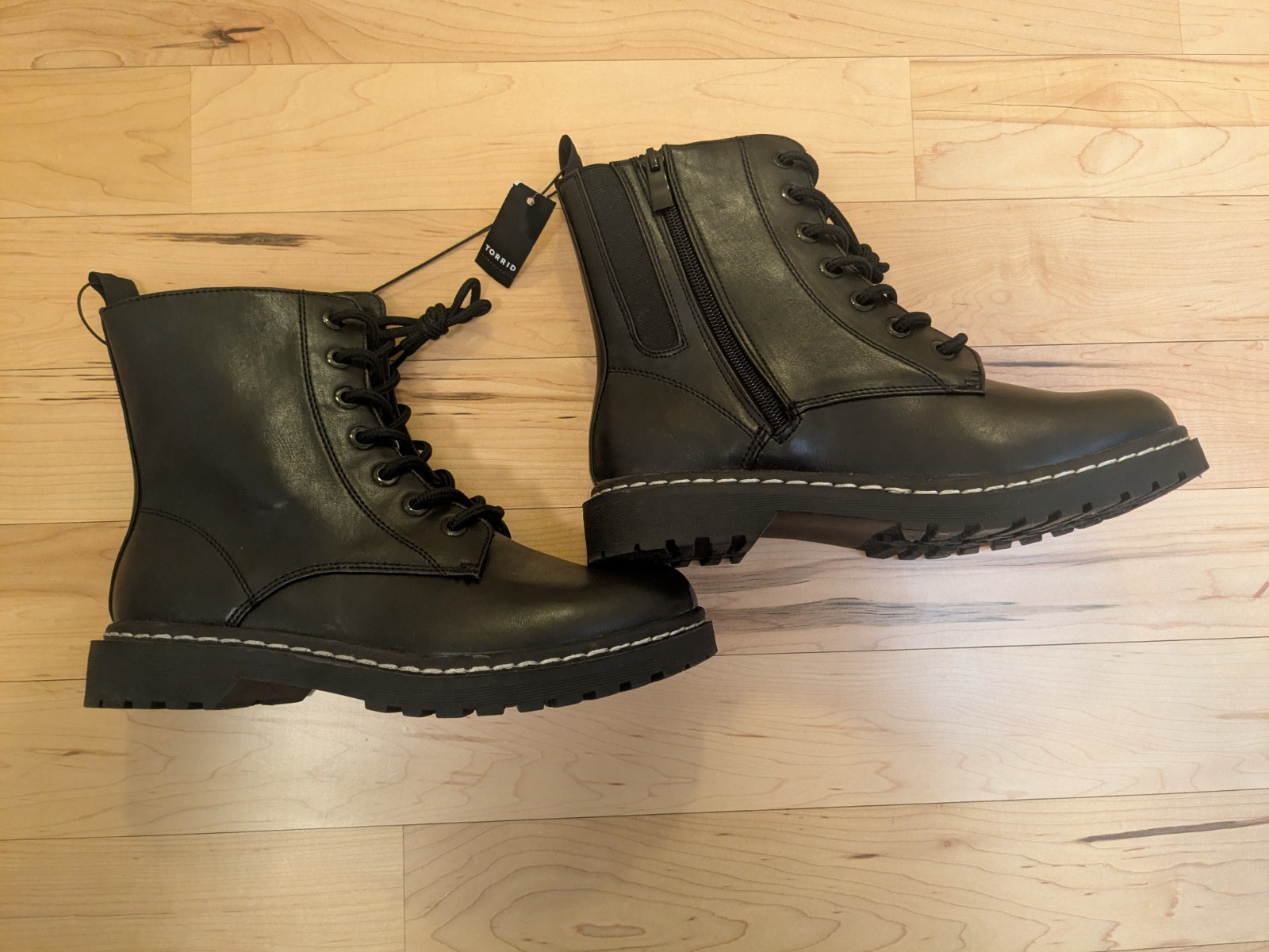 8 Torrid Stevie Black Lace Up Side Zipper Combat Boots
