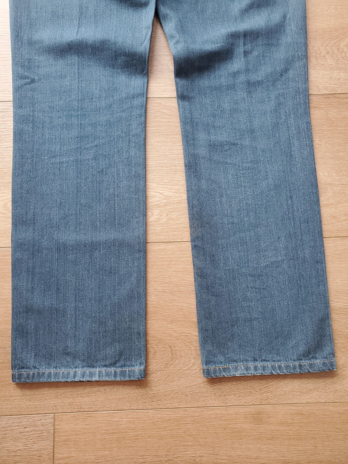Levi’s Men’s 511 Blue Medium Wash Denim Jeans Button Fly, 33×32