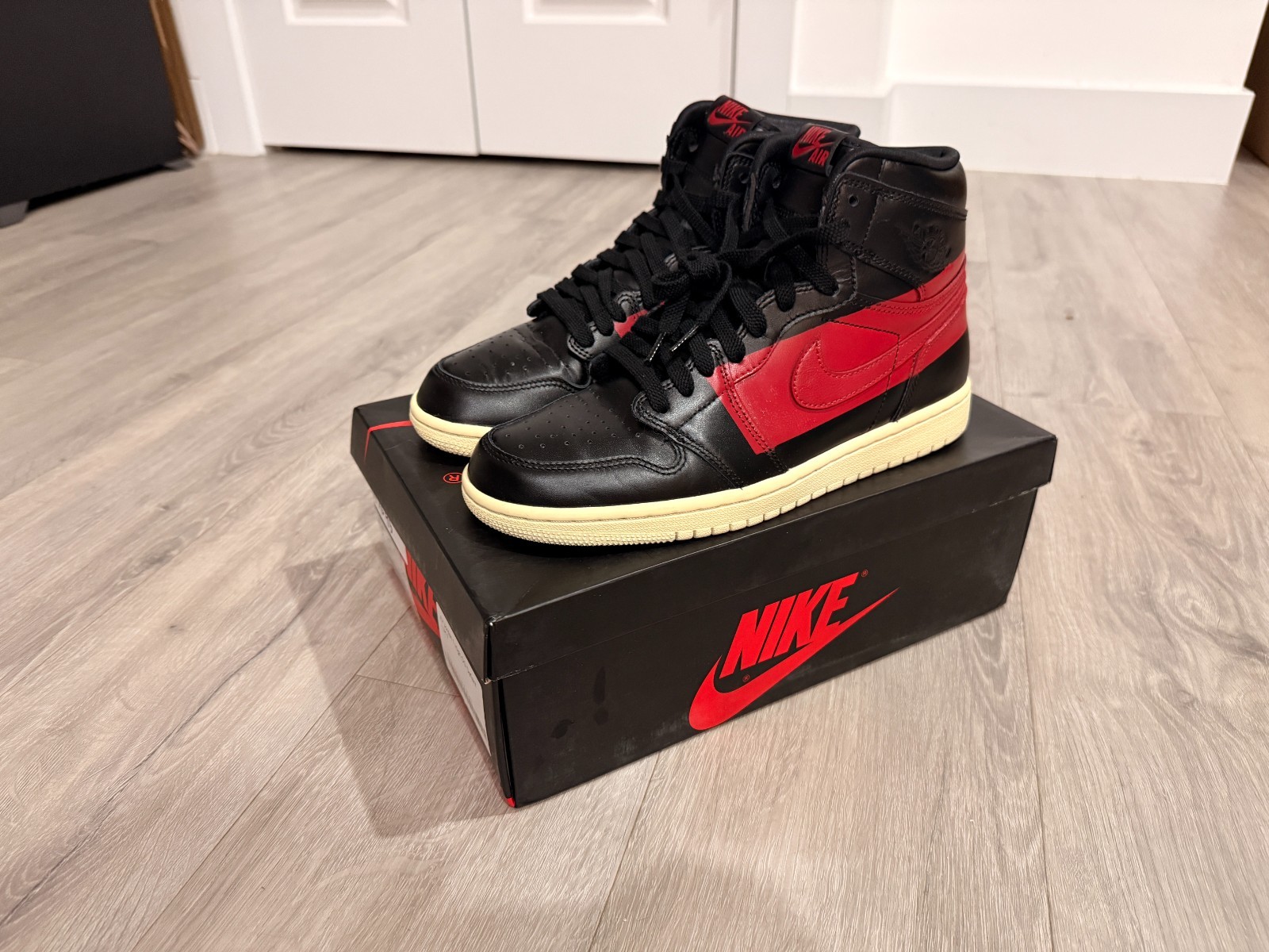 Nike Jordan 1 Retro High OG Defiant Couture – US Men 8 / Women 9.5 – BQ6682-006