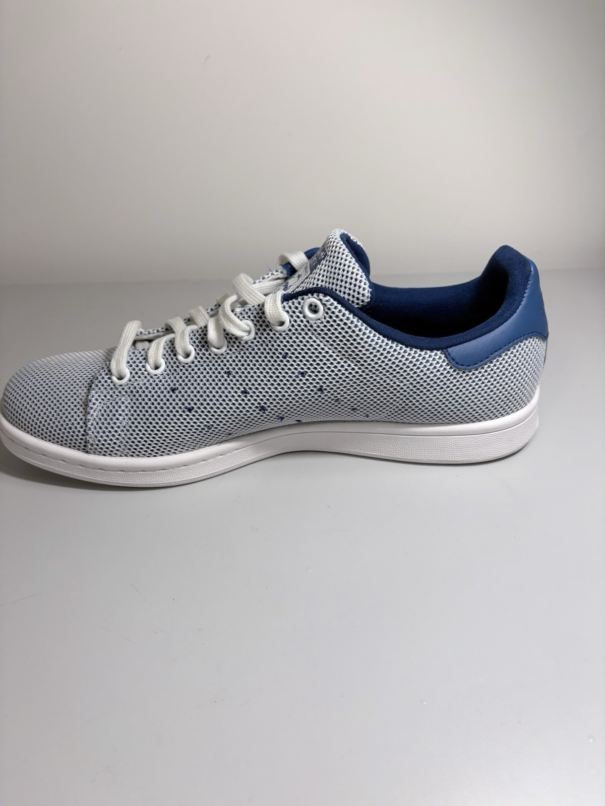 adidas Stan Smith Mesh S81874 Men’s 11 White Blue Sneakers Rare 2016