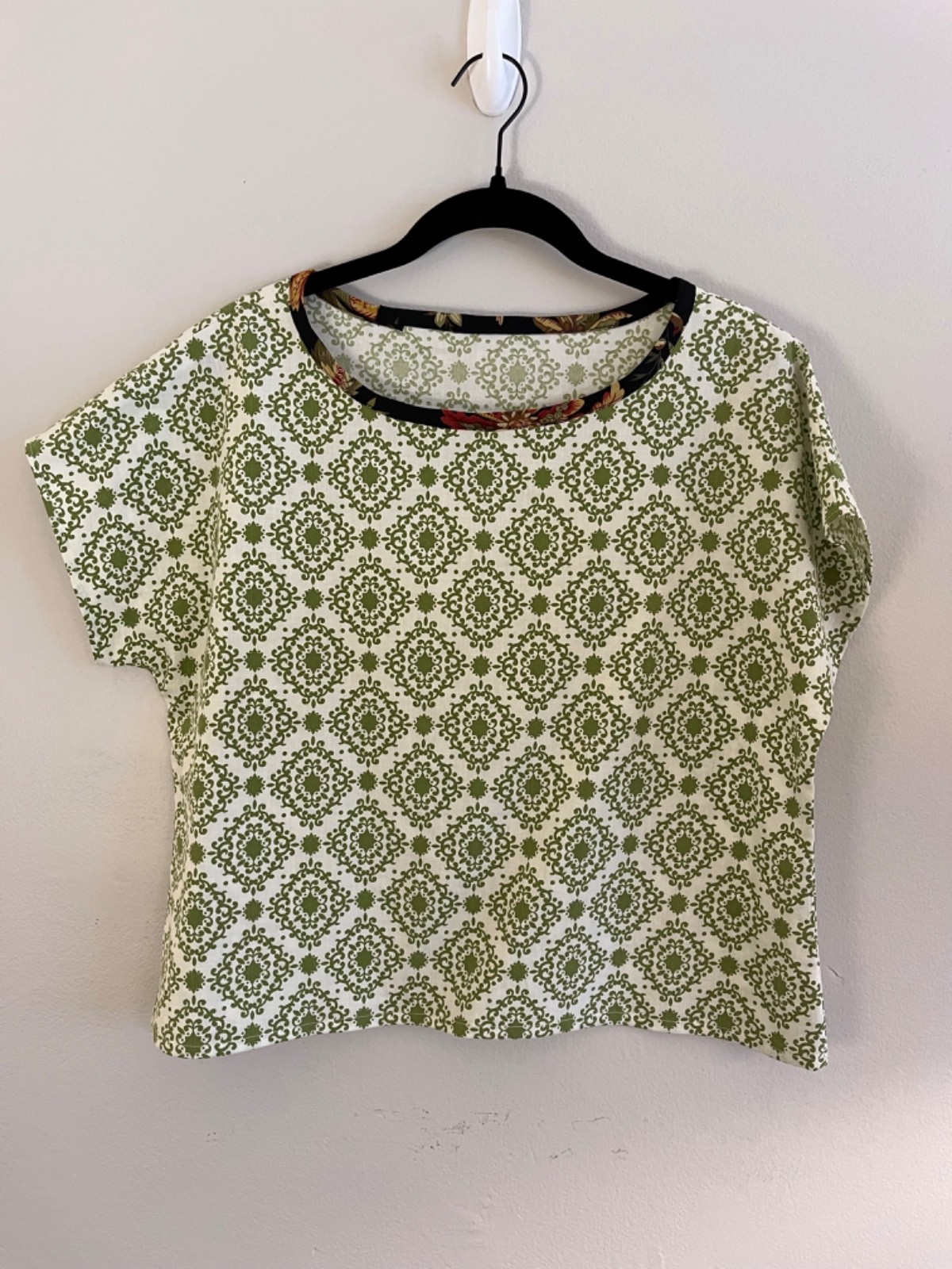 Retro Upcycled from Vintage Cotton Sheets Womens Top Medium Hipster Grannycore