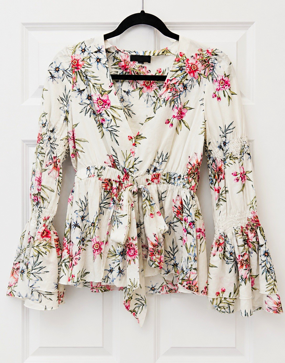 INTERMIX Women’s Floral V-Neck Tie Front Ruffle Bell Sleeve Blouse Size M