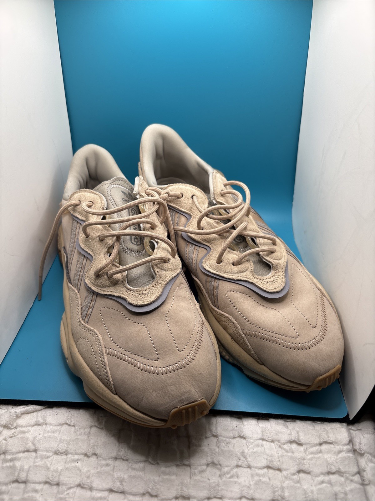 adidas Ozweego ‘Pale Nude’ EE6462 Men’s Shoes Sz 10.5