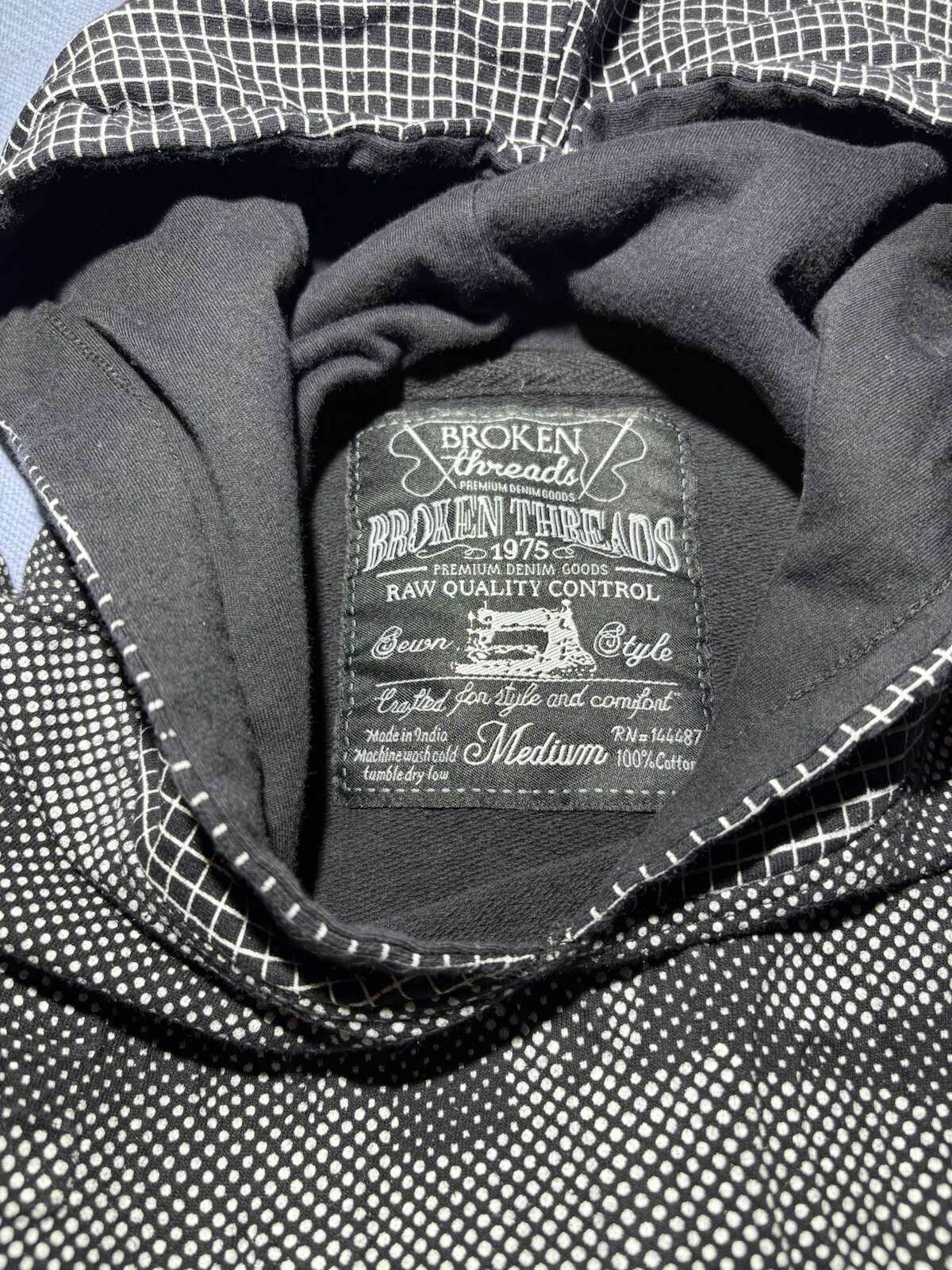 Superior Lifestyle New York Long Sleeved Hoodie Size Medium, No Draw String